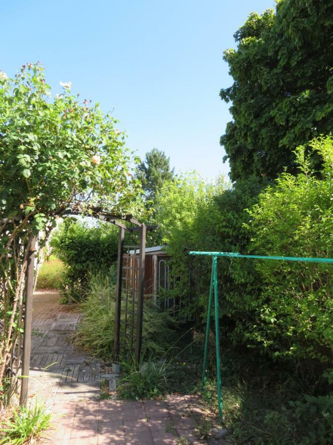 Gite La Pierre Qui Tourne Amboise Bagian luar foto